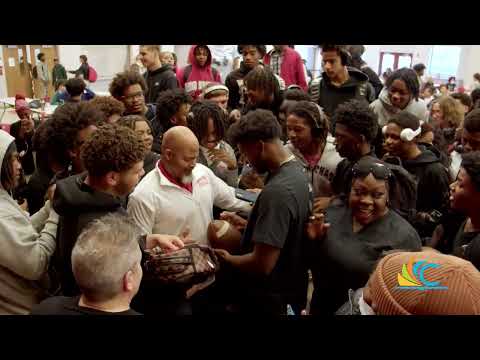 Shedeur Sanders visit to Cleveland's John Marshall High School
