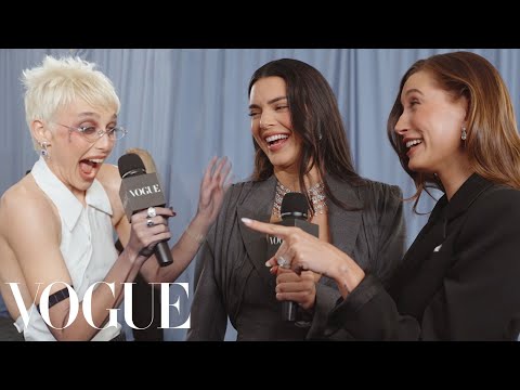 Kendall Jenner & Hailey Bieber Are Matching Besties | Met Gala 2025 With Emma Chamberlain