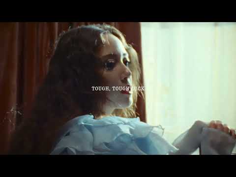 Laufey - Tough Luck (Official Lyric Video with Chords)