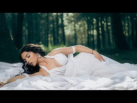 Ángela Aguilar - Corazón De Piedra (Video Oficial)