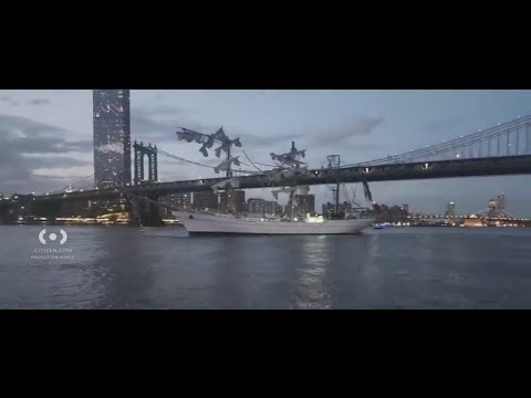 Multiple injured after sailboat crashes into Brooklyn Bridge: officials