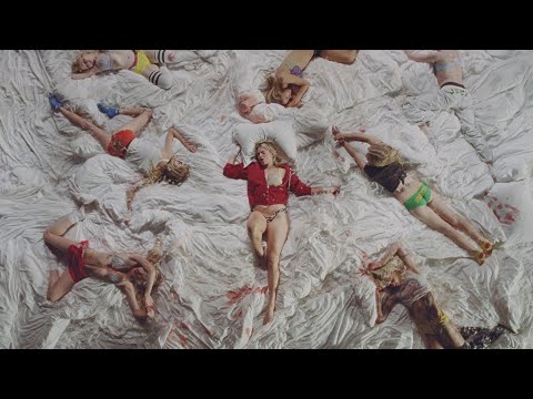 Reneé Rapp - Leave Me Alone (Official Music Video)