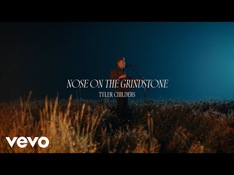 Tyler Childers - Nose On The Grindstone (Official Live Video)