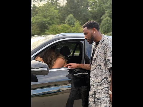 When Wayne sees Shayla sleep in Piarry driveway!