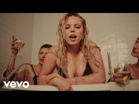 Reneé Rapp - Mad (Official Music Video)
