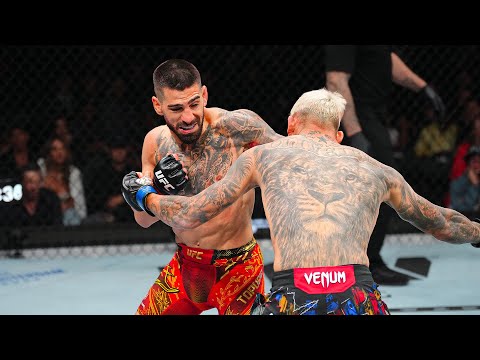 Ilia Topuria Knocks Out Charles Oliveira 👊 | UFC 317