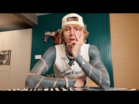 mgk - no cell phones in rehab