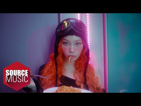 LE SSERAFIM (르세라핌) 'SPAGHETTI (feat. j-hope of BTS)' OFFICIAL MV