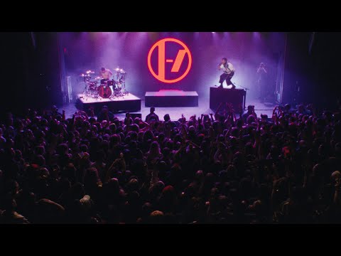 Twenty One Pilots - Downstairs (Live at The Bellwether)