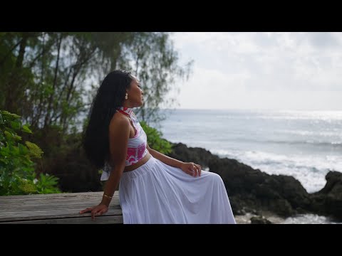Liz Vamarasi, Sean Rii - Vukaci (Official Music Video)